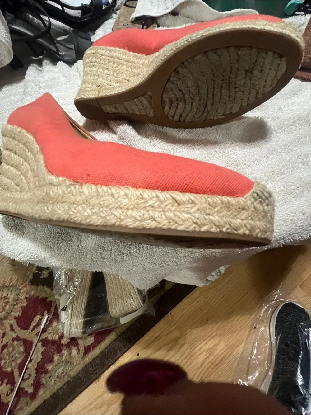 J Crew Coral Canvas Espadrille Wedge Pumps - Women's. Size 9